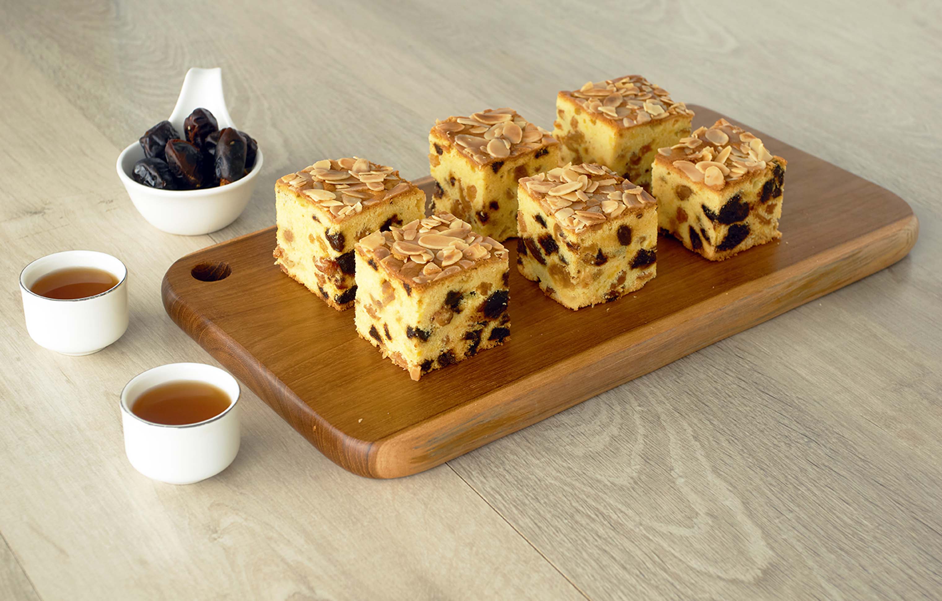 LONGAN DATES FRUIT CAKE